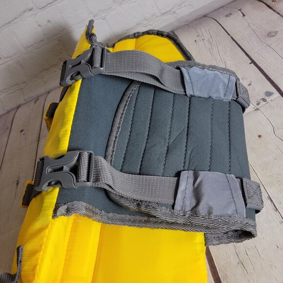 Outward Hound Granby Splash Dog Life Jacket Medium 30-55lbs Reflective Flotation - Picture 8 of 11